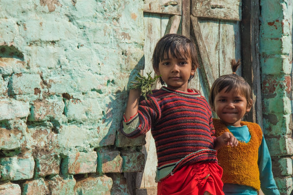 Foto Decorar Caras y Gestos Hermanos India