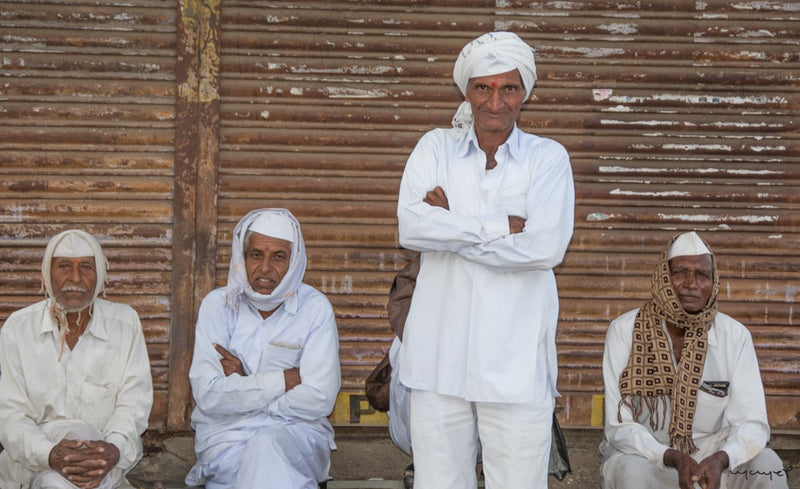 Foto Decorar Caras y Gestos Regi Banda India